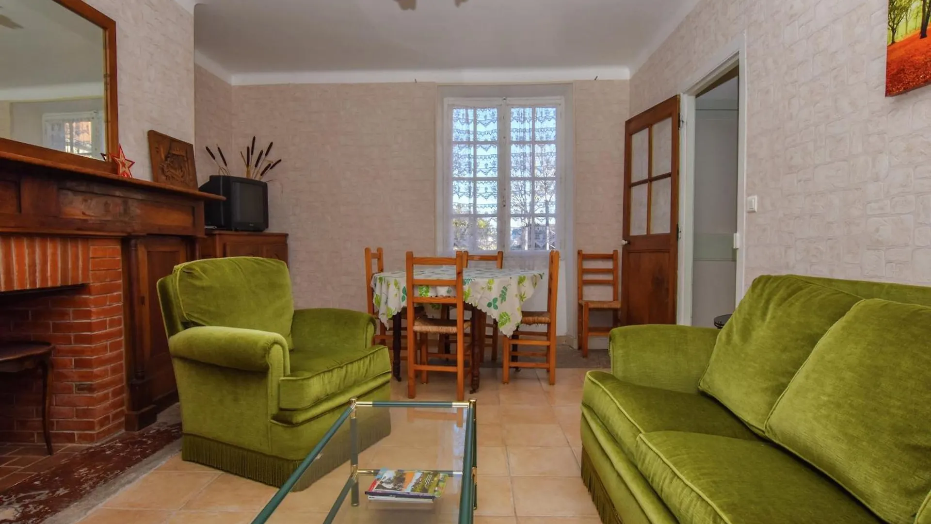 Beautiful Holiday Home Near The Forest, Cleaning Included Montfaucon