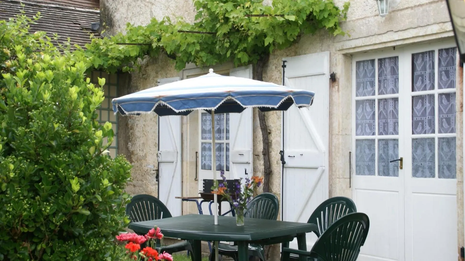 Beautiful Holiday Home Near The Forest, Cleaning Included Montfaucon  Montfaucon (Lot)